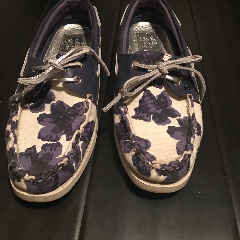 Limited edition Sperrys ✨ - Picture 3 of 6