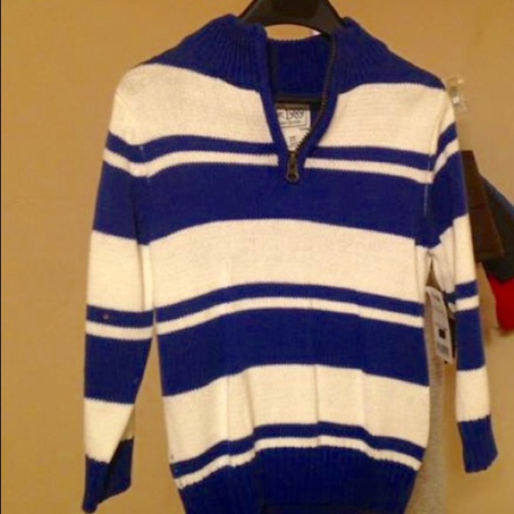 🆕 Children's Place blue and white 1/2 zip sweater