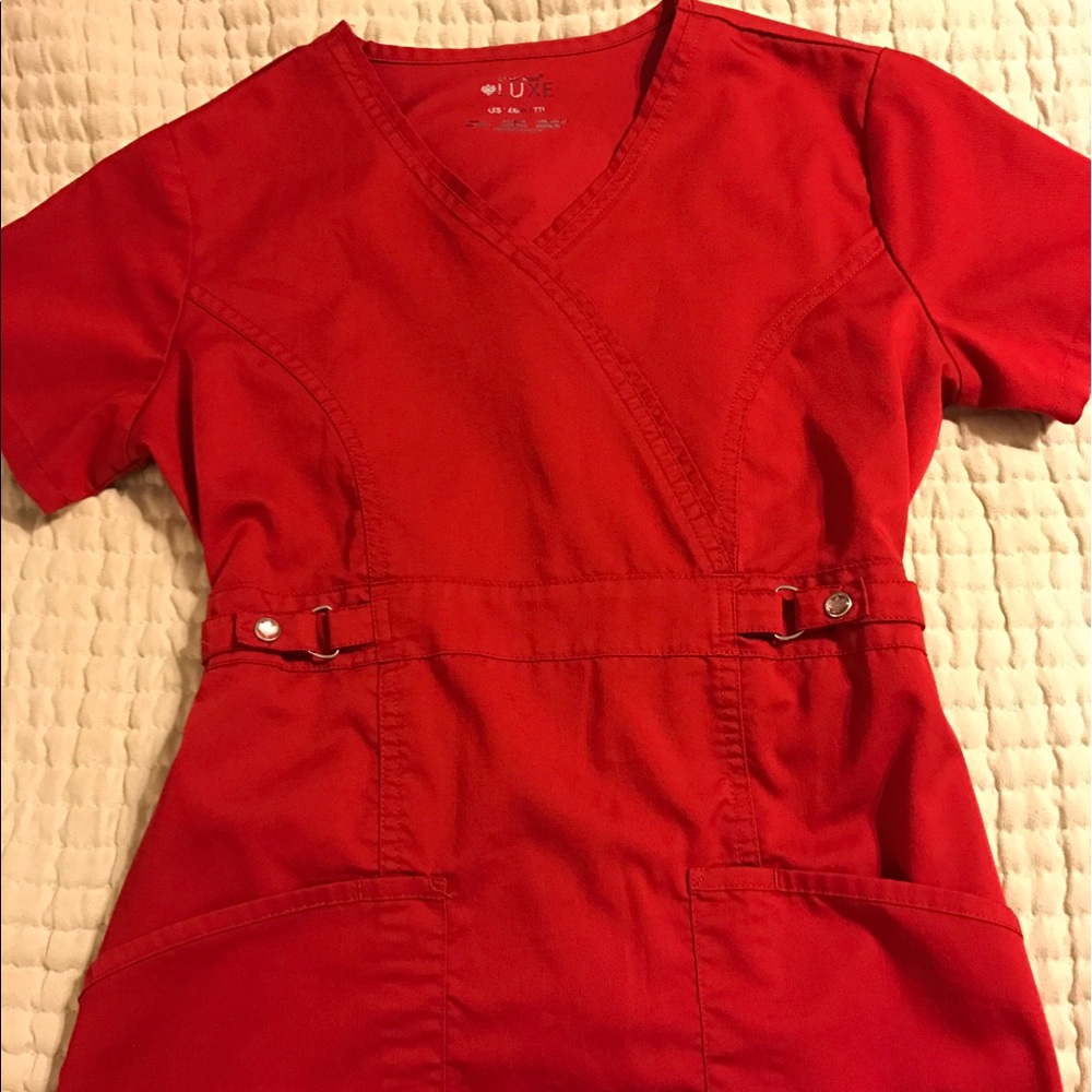 Petite xxs Cherokee Luxe scrub set