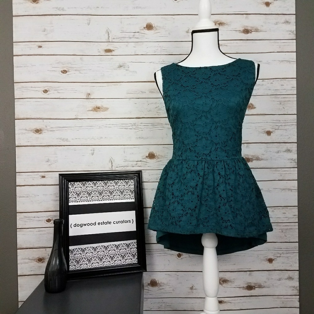 {Tart} Teal Lace High/Low Peplum Top-Size L