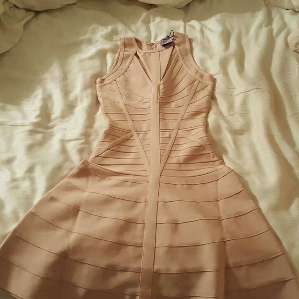 ❌SOLD!❌ NWT! Herve Leger flare mini dress