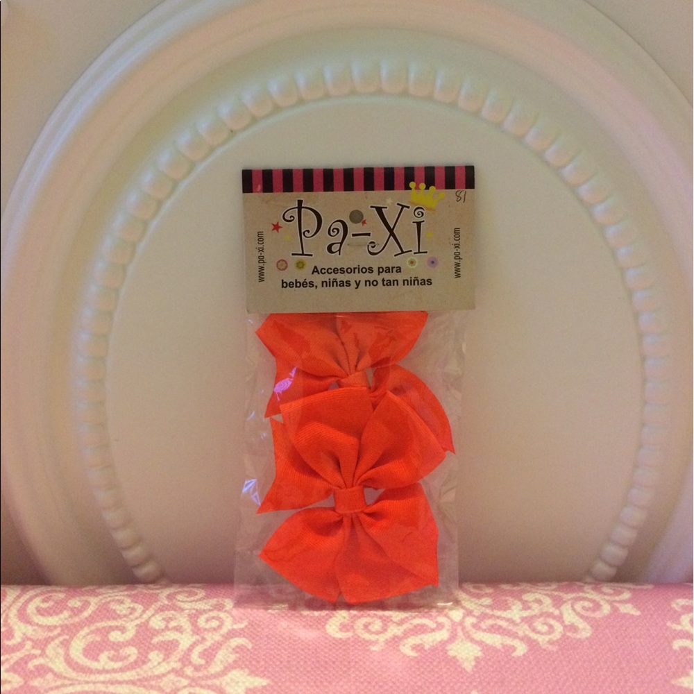 Beautiful Bow Clips! - Picture 4 of 4
