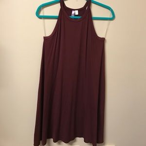 Basic maroon dress