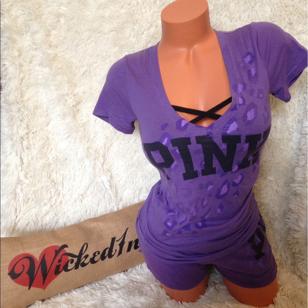 VS Pink Leopard Cheetah purple short shirt set!