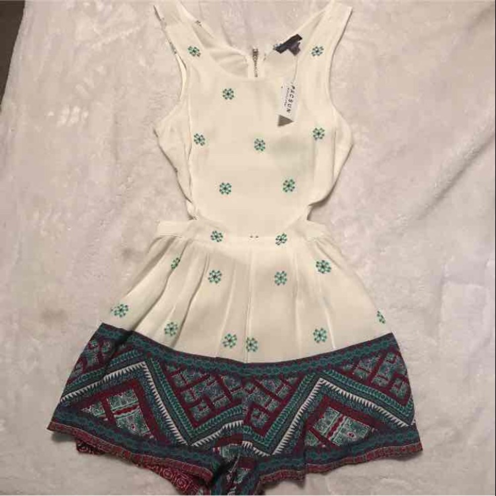 Brand new open back Kendall and Kylie romper
