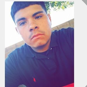 Meet your Posher, Emmanuel