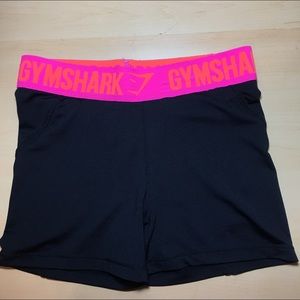 Black gymshark shorts