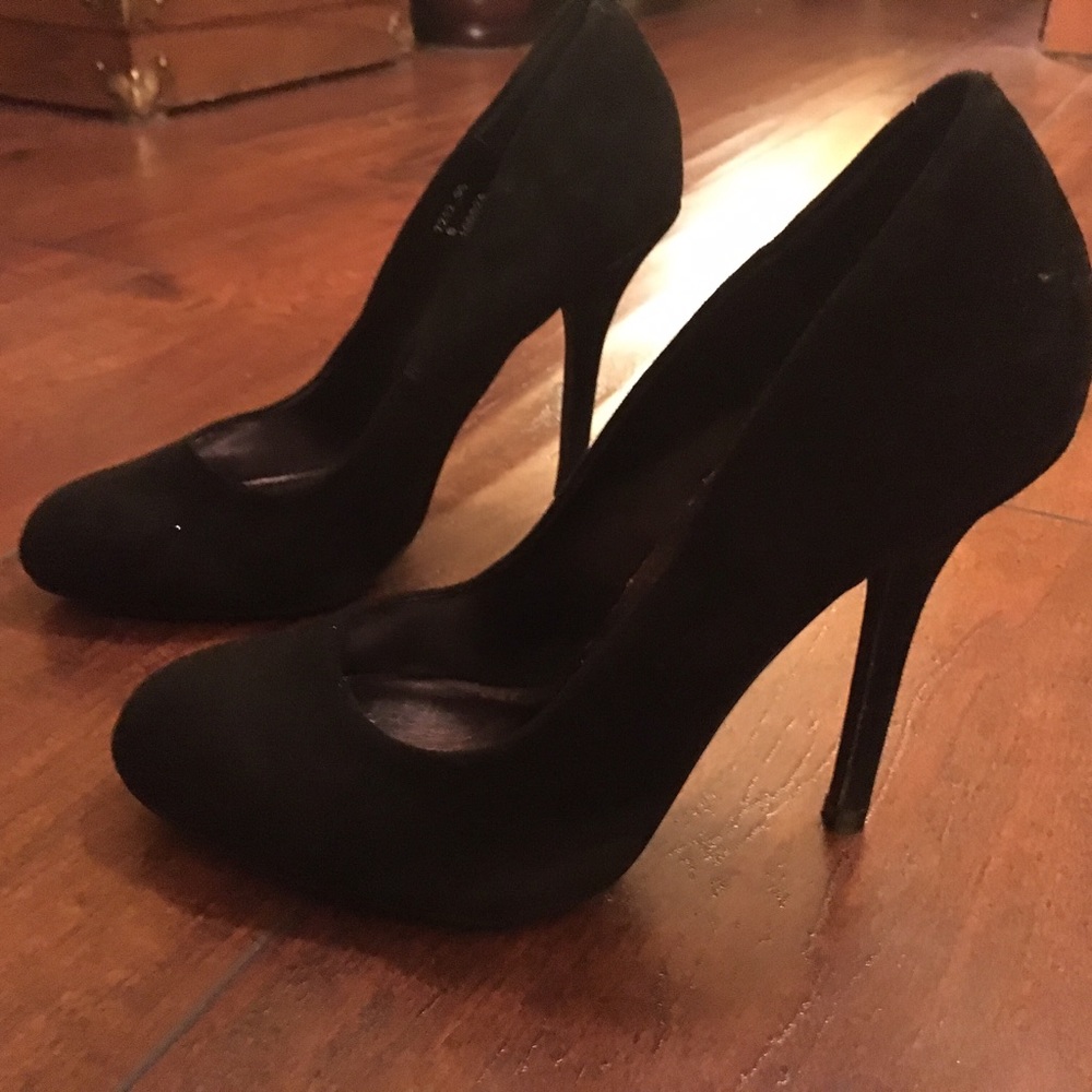 Black suede Cathy Jean heels