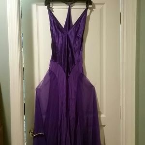 Victoria ' s Secret real silk nightgown
