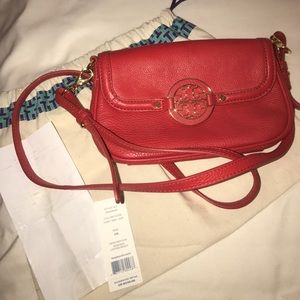 Tory burch cross body bag