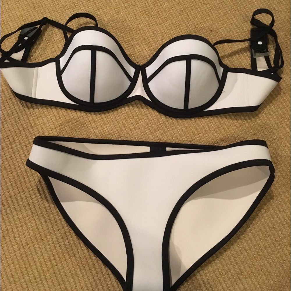 Triangl bathing suit