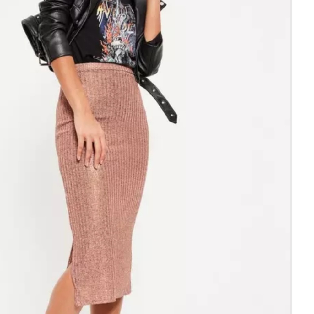 Metallic Midi Rose Gold Skirt!!