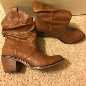 XAPPEAL Country style brown boots