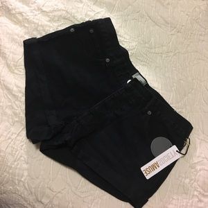 NWT Everyday Amuse Society Black Jean Shorts
