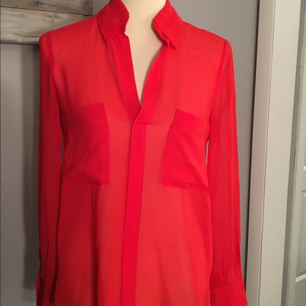 Women's BCBG blouse