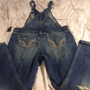 ~*Hollister denim overalls jeans size 9/11 large~*