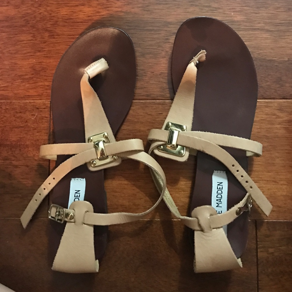 Steve Madden Tan/Nude Sandals