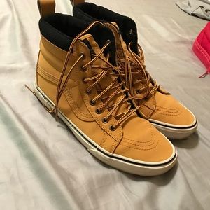 Vans OTW winter high tops, men's size 10.5