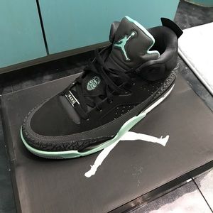 Jordan 4 Retro Son Of Mars Low (Barely Worn)