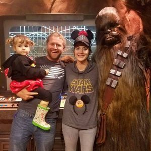 Meet your Posher, Cory