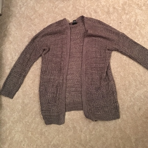 Cardigan - Picture 1 of 1