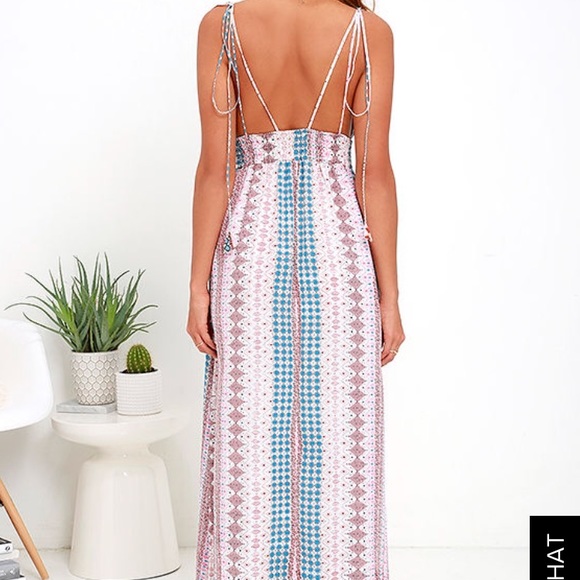 Light spring dress 💖 - Picture 2 of 4