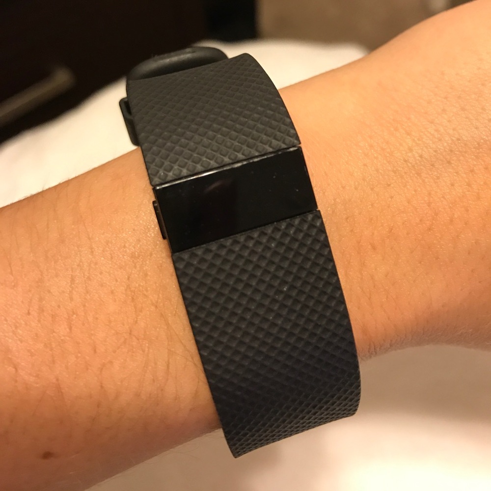 Black Fitbit Charge HR Wireless Activity Wristband