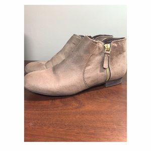 American Eagle Booties