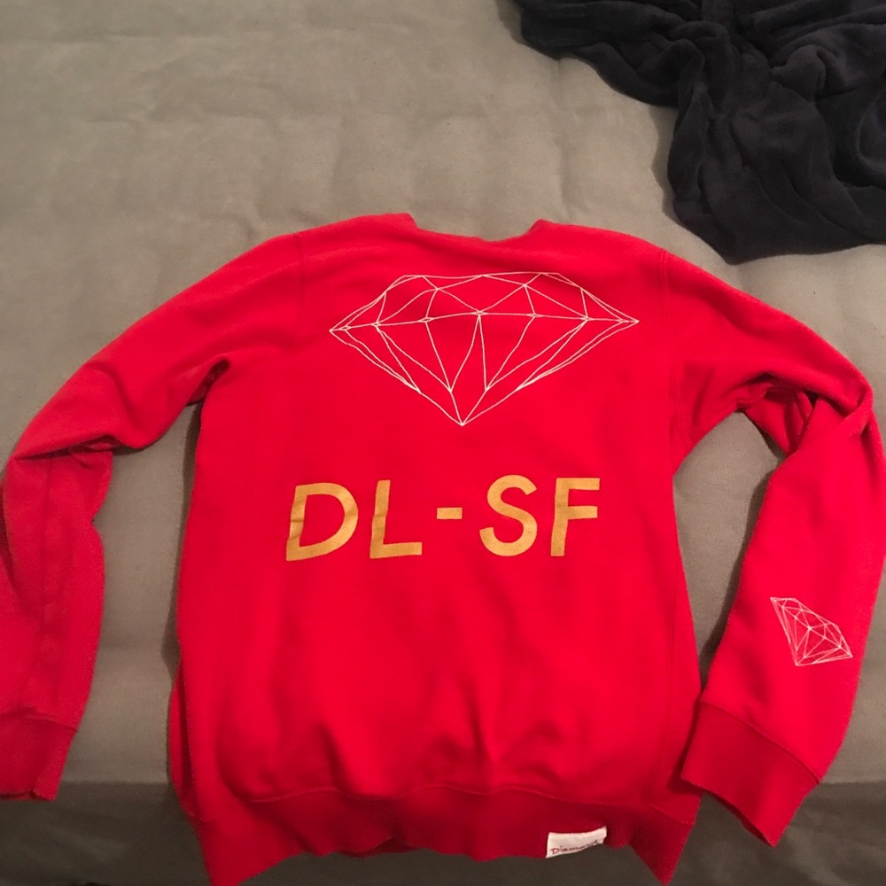 RED, GOLD, AND WHITE diamond supply co. Crew neck