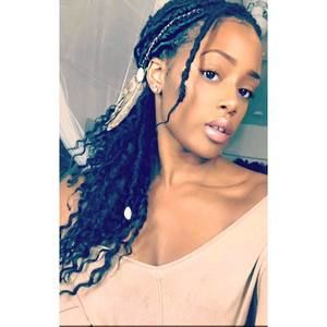 Meet your Posher, Egecha