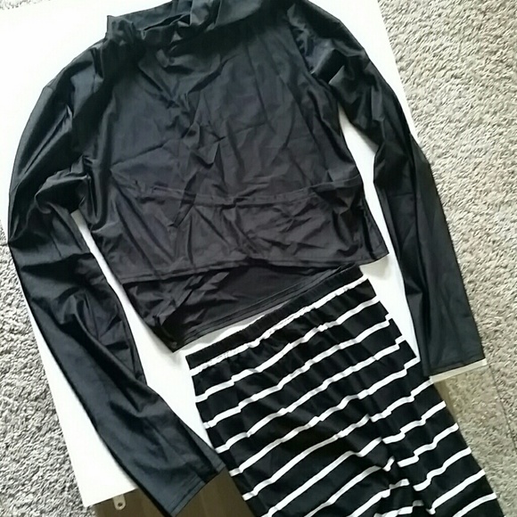 2 piece set - Picture 2 of 4