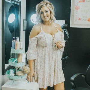 Meet your Posher, Sara