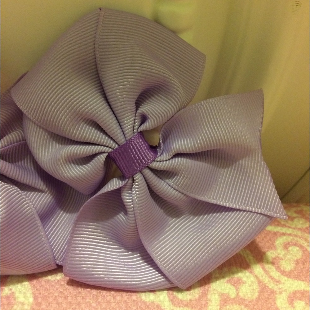 Beautiful Bow Clips! - Picture 2 of 4