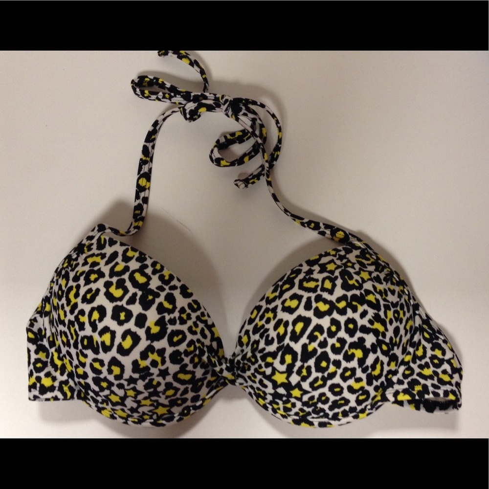 Xhilaration black yellow white animal large swim