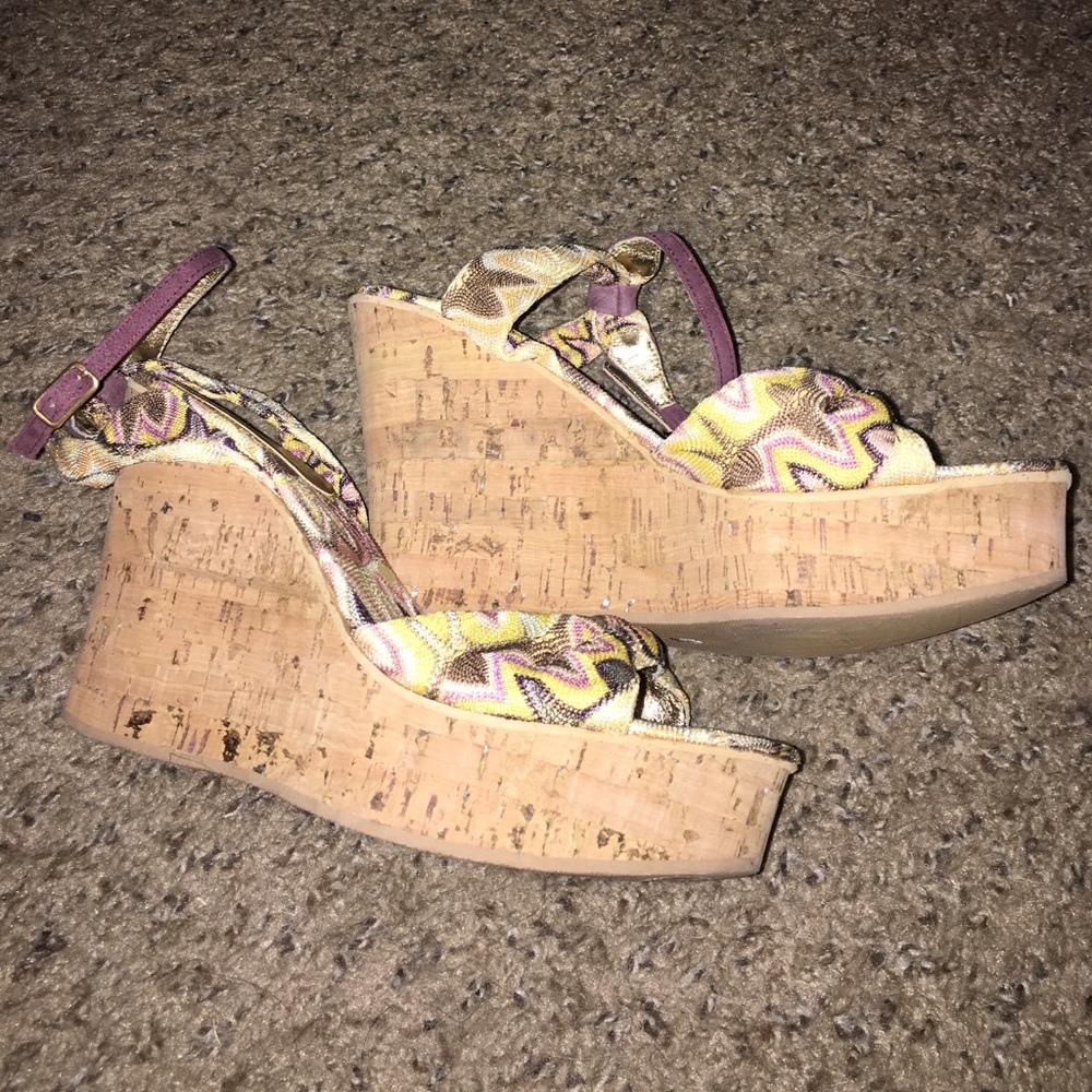 💯 Missoni Fabric/Cork Wedges - Picture 3 of 4