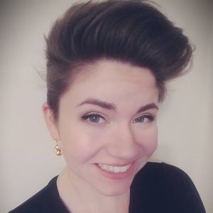 Meet your Posher, Vivian