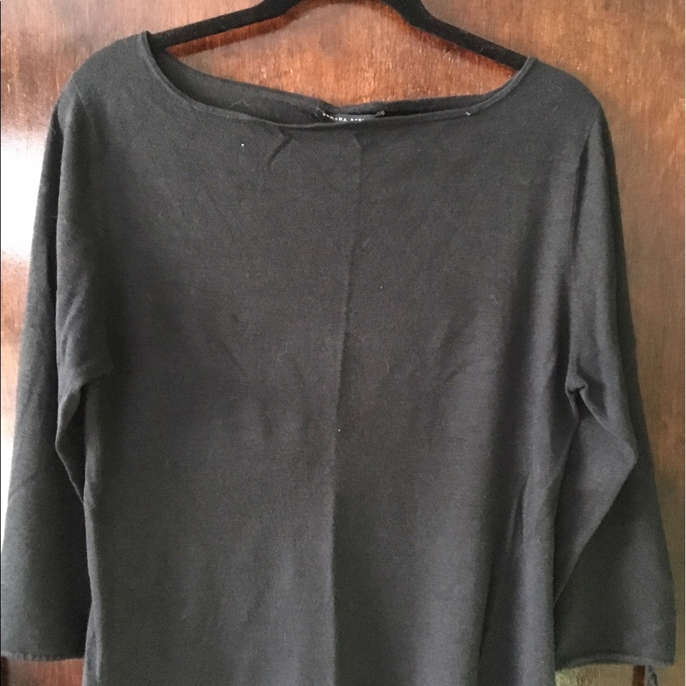 Black Banana Republic sweater