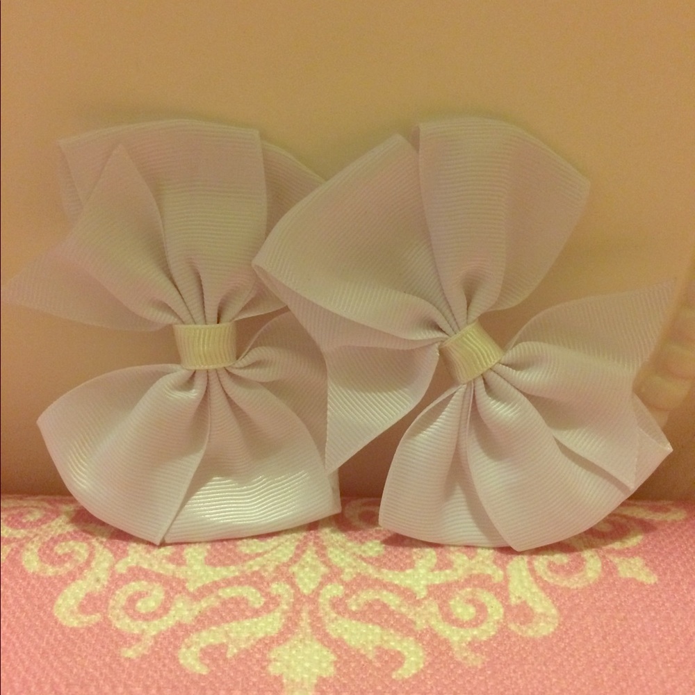 Beautiful Bow Clips!!