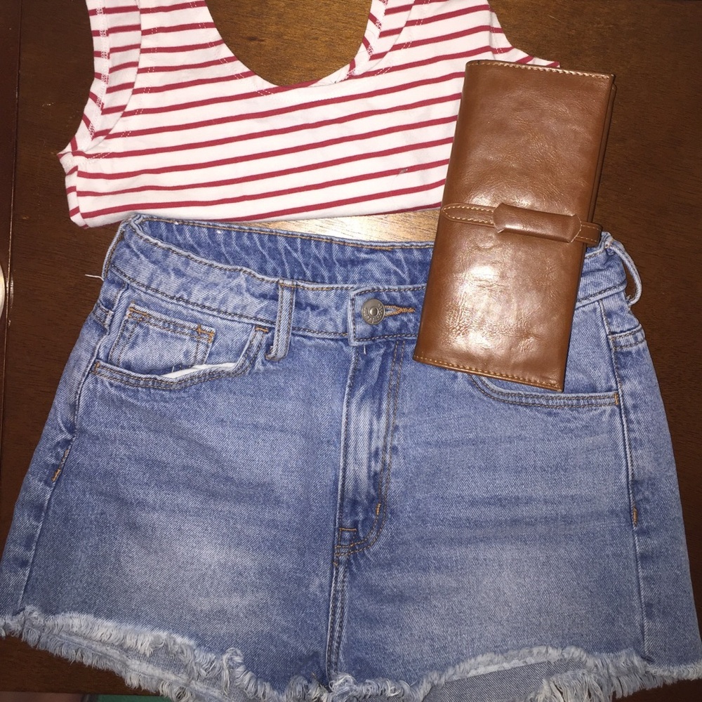 High waisted light wash denim jean shorts