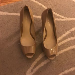 Nine West pumps