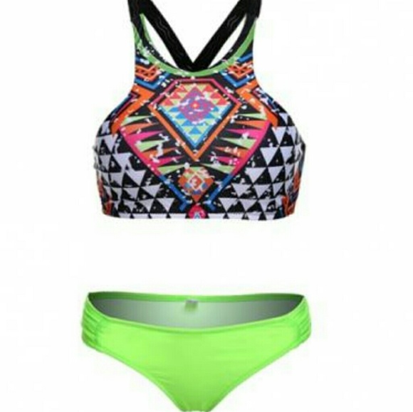 Sexy Swimsuit - Picture 2 of 5