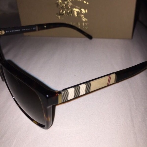 Burberry Sunglasses main image 4