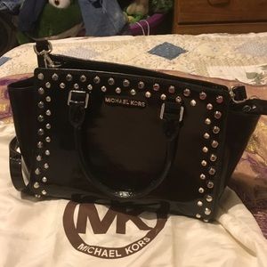 MICHAEL KORS SATCHEL