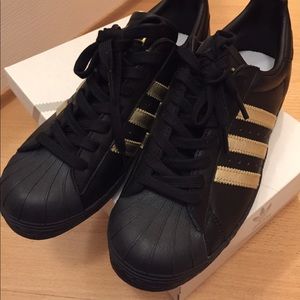 Adidas Superstars (Authentic)