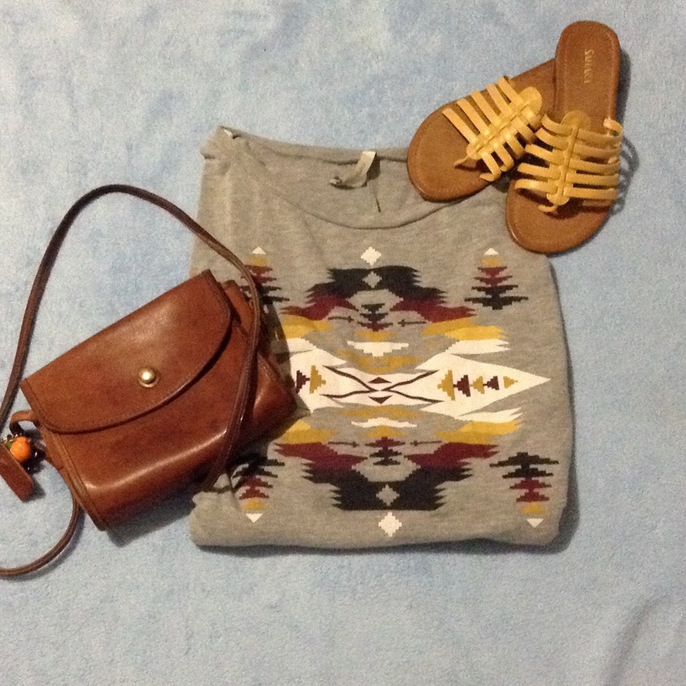 Aztec Print Blouse 💕