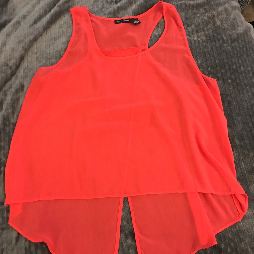Coral pinkish tank