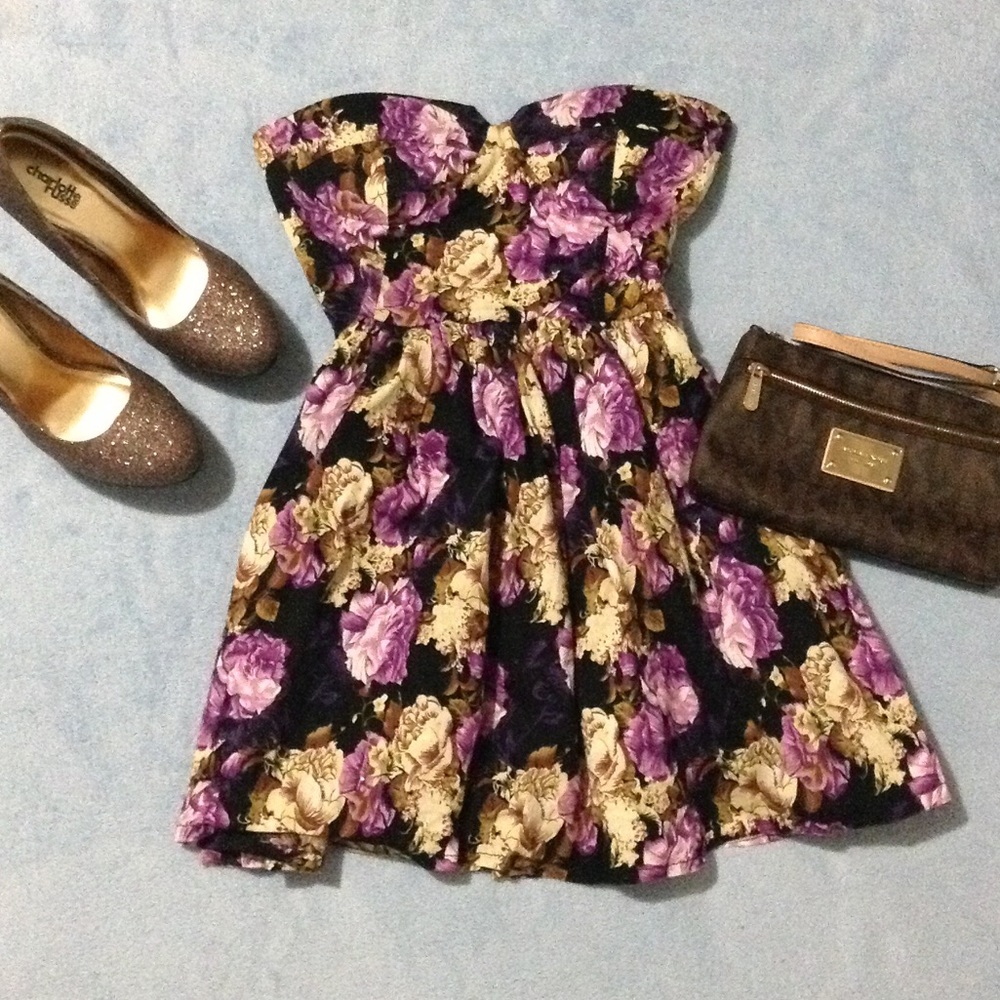 Strapless Skater Party Dress 🎉