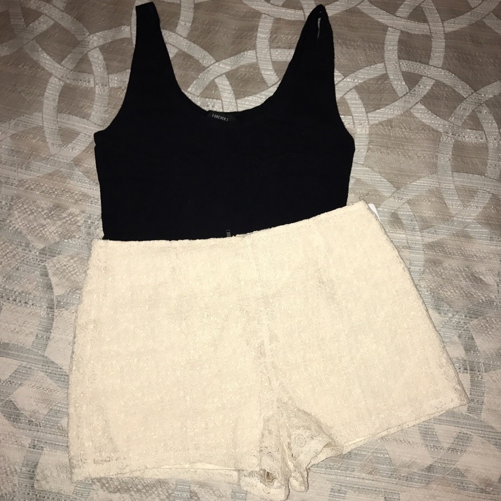 Forever21 croché shorts