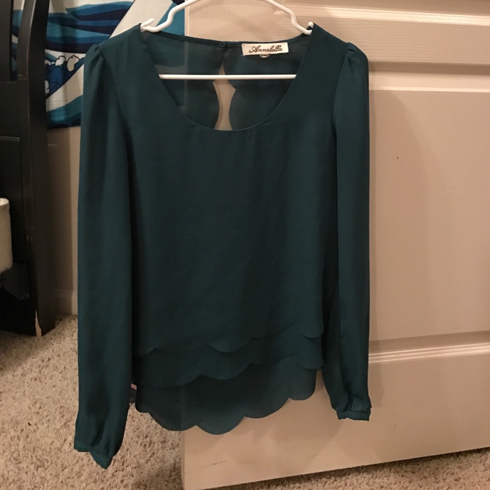 Dark Green, long sleeved scallop shirt