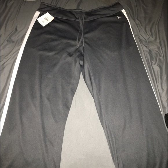 Large workout pants (NWT) - Picture 1 of 3